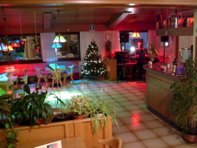 Hotel Ferrari Pinzolo Buitenkant foto