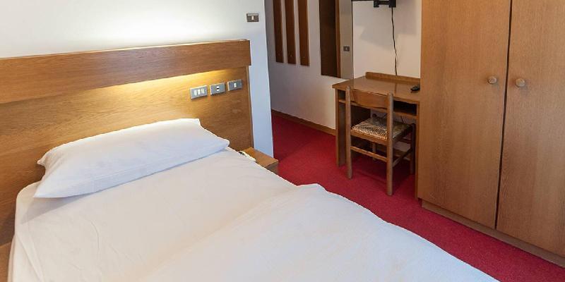 Hotel Ferrari Pinzolo Buitenkant foto